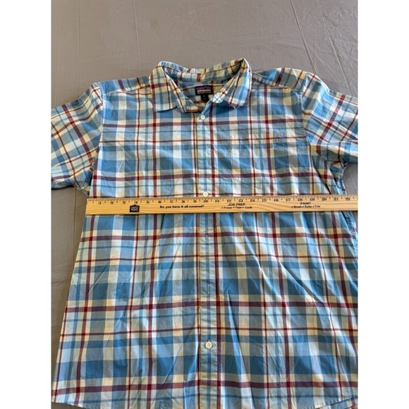 Patagonia Shirt XL Button Up Mens Short Sleeve Organic Cotton Blue Maroon White - Picture 8 of 12